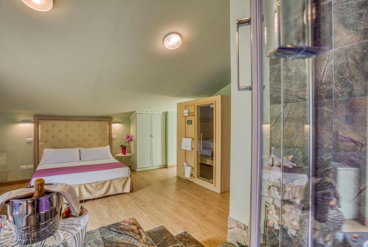 Hotel Des Reves SantʼElia Fiumerapido Екстериор снимка
